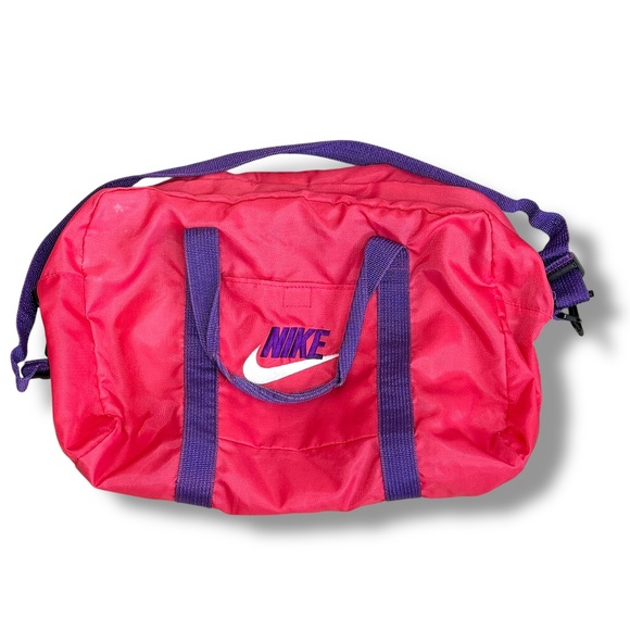 Vintage Nike Women's Athletic Duffle Bag 80s RARE Nylon Embroidered Swoosh - Picture 1 of 12